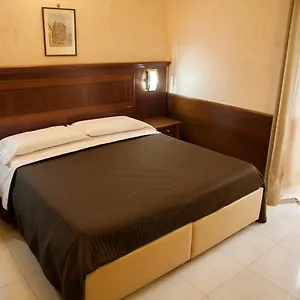 https://robinson.it-romehotels.com